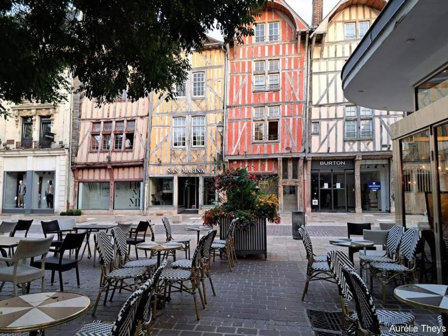 Le Clos Guivet Troyes Extérieur photo